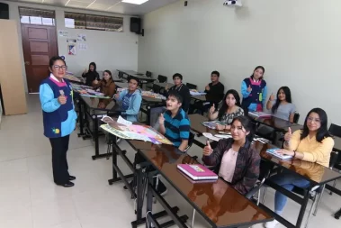 Carrera de Educación Primaria en la UPLA