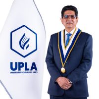 RUBEN-TAPIA-SILGUERA-DECANO-DE-LA-FAC.-DE-INGENERIA-3-1024x683