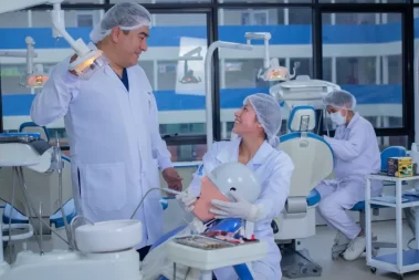 Laboratorios de Odontología en la UPLA