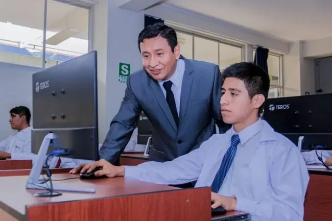 Capacitacion-docente-2048×1365