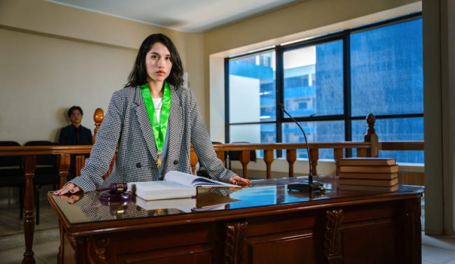 13 (3) (1) (1) ¿Es justicia defender a quienes han cometido crímenes?