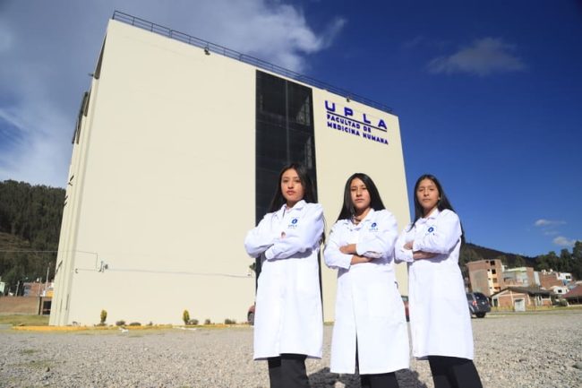 E. P. MEDICINA HUAMANA 4 (1) (1) (1)