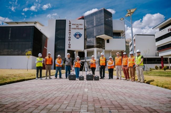 WhatsApp Image 2025-08-25 at 5.38.27 PM (1) (1) Drones DJI Matrice 4E: Innovación en la formación de ingenieros.