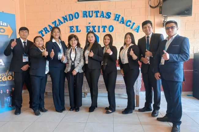 556218192_1251431070343630_1592337411976932344_n (1) (1) Construyendo redes de apoyo en la comunidad.