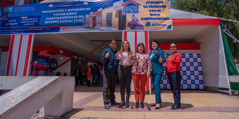 La UPLA presenta innovadoras soluciones habitacionales en la Feria Inmobiliaria.