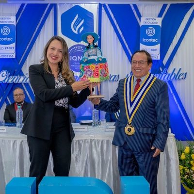 ISO 9001 e ISO 21001 Ciencias Administrativas y Contables en la UPLA