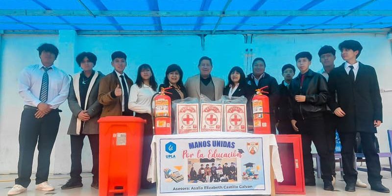 1 (2) (2) Implementación de contenedores diferenciados en la I.E. N.º 30154.