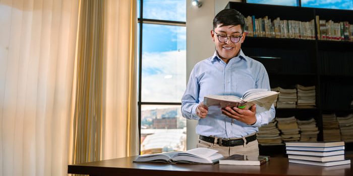 Aprendizaje colaborativo: construyendo el futuro académico de la UPLA.