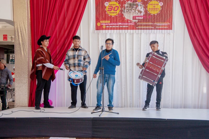 Estudiantes brillan en la I Jornada de Habilidades.