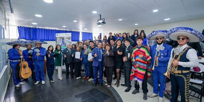 DSC02742 Un momento emotivo con mariachis y alegría.